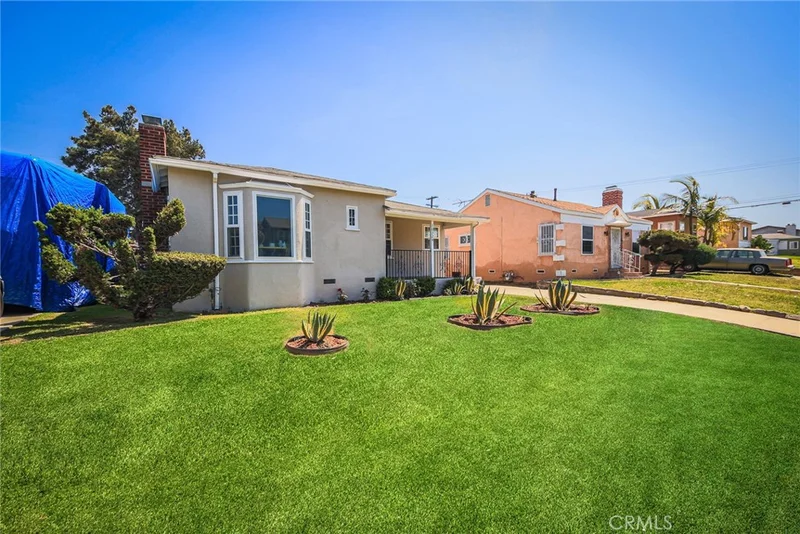 10324 S Gramercy Place, Los Angeles, CA 90047