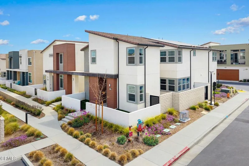 26945 Nature View Place, Valencia, CA 91381