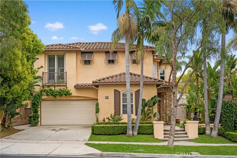 102 Spring Valley, Irvine, CA 92602