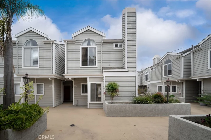 260 Victoria St 29, Costa Mesa, CA 92627
