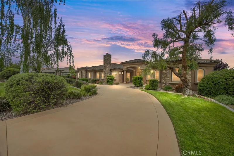 11336 Oak Hill Lane, Yucaipa, CA 92399