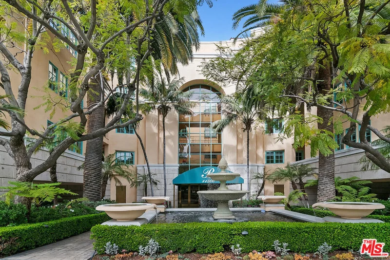 11500 San Vicente Boulevard 424, Los Angeles, CA 90049