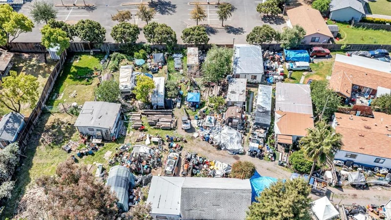 8520 Alden Ln, Windsor, CA 95492