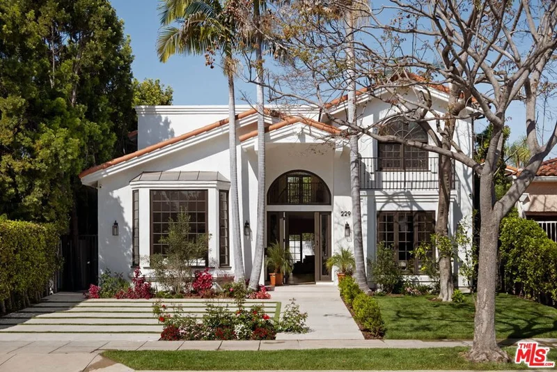 229 S Swall Drive, Beverly Hills, CA 90211