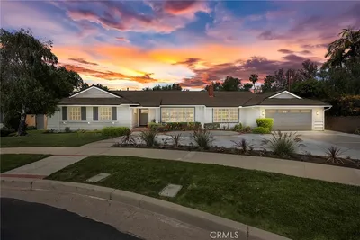 2807 Sunnywood Drive