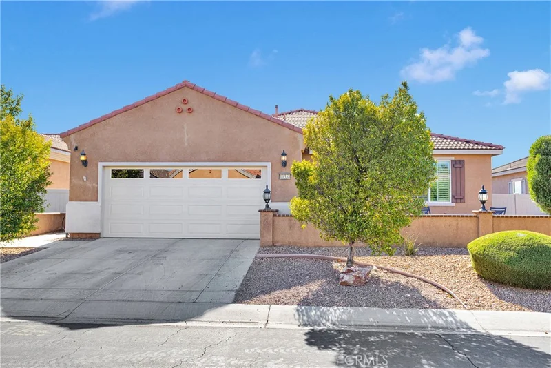 10358 Darby Road, Apple Valley, CA 92308