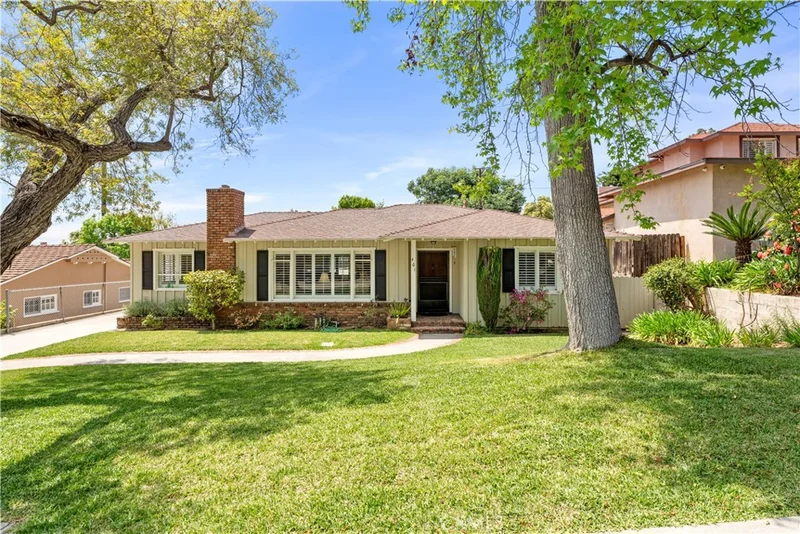 461 Crestvale Drive, Sierra Madre, CA 91024