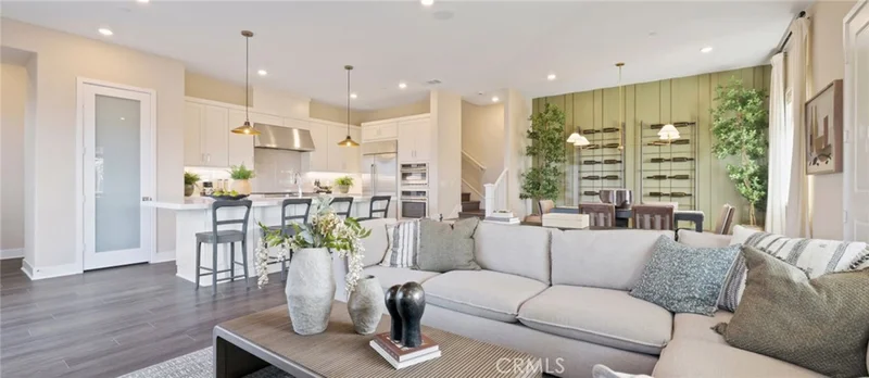 425 Junco, Irvine, CA 92618