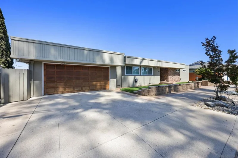 431 Murray Dr, El Cajon, CA 92020