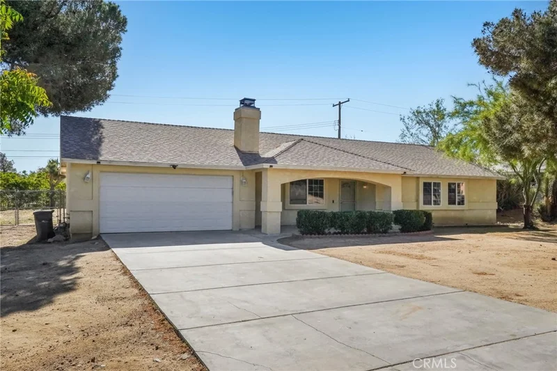 7855 Amador Avenue, Yucca Valley, CA 92284