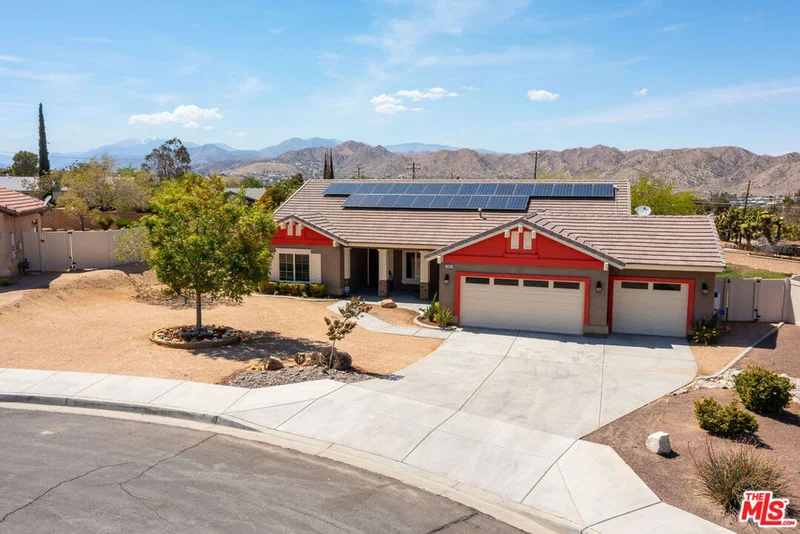 7845 Borrego Trail, Yucca Valley, CA 92284
