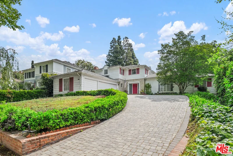 550 Loring Avenue, Los Angeles, CA 90024