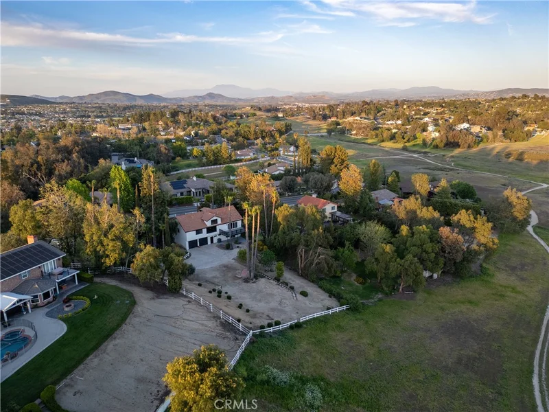 30145 Via Norte, Temecula, CA 92591
