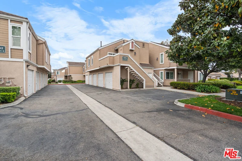 10456 W Briar Oaks Drive A, Stanton, CA 90680