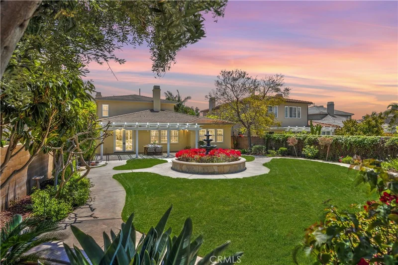 9 Whitford, Irvine, CA 92602