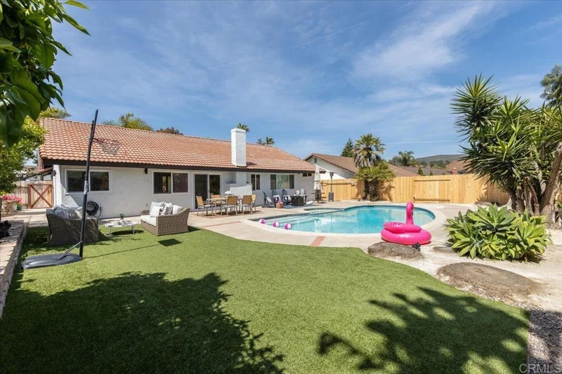 3023 Segovia Way, Carlsbad, CA 92009