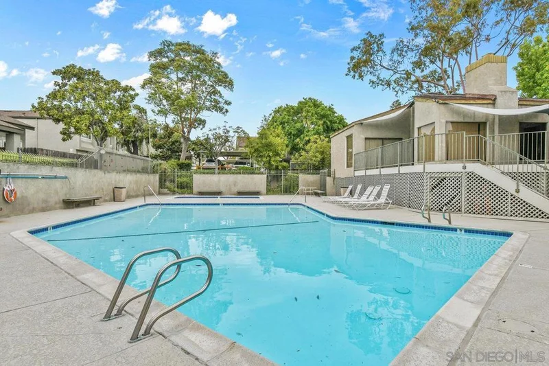 5071 La Cuenta Dr, San Diego, CA 92124