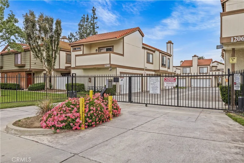 1226 S Cypress Avenue B, Ontario, CA 91762