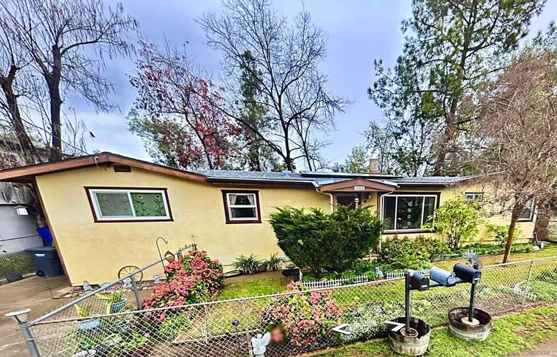 12252 Whittaker Lane, Lakeside, CA 92040