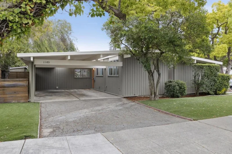 1185 Grand Street, Redwood City, CA 94061