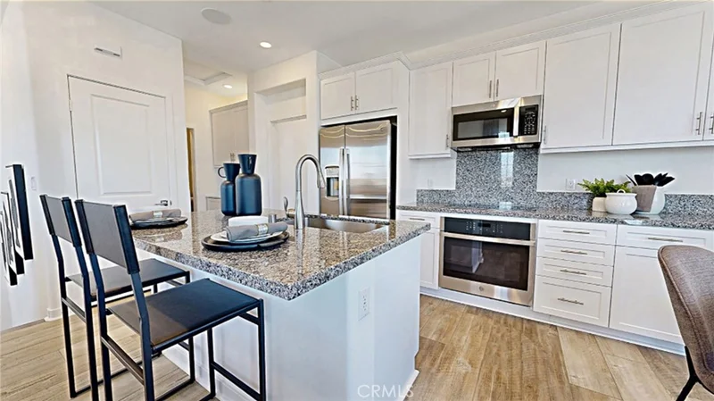 2701 E Amberley Privado, Ontario, CA 91762