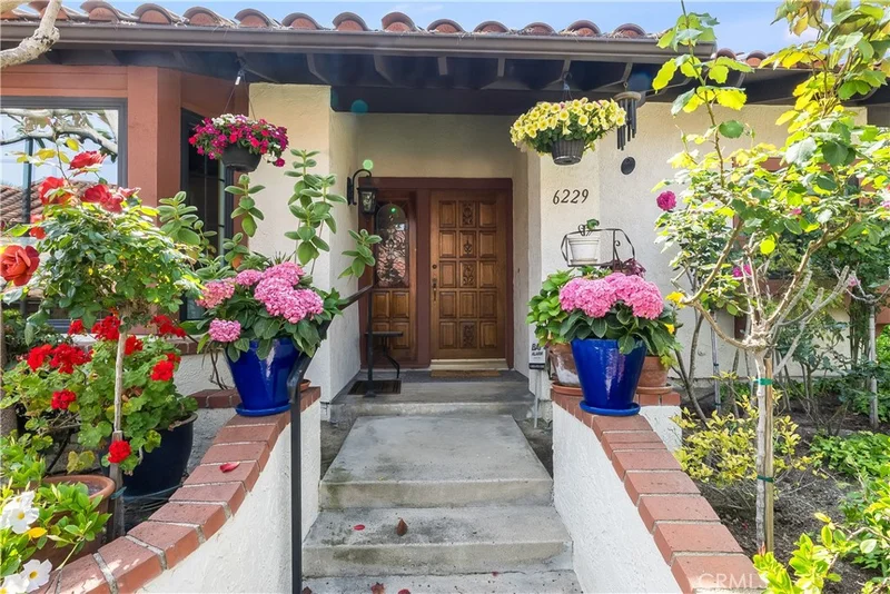 6229 Riviera Circle, Long Beach, CA 90815
