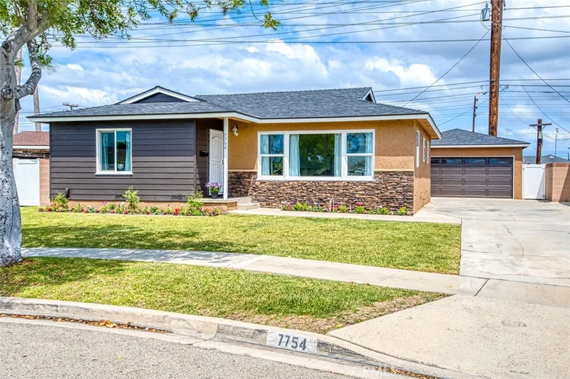 7754 La Casa Way, Buena Park, CA 90620