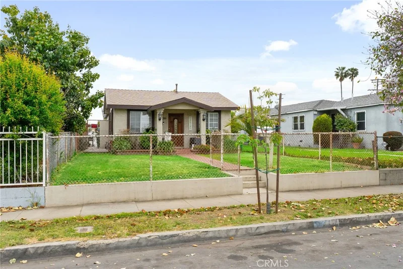 914 E 113th Street, Los Angeles, CA 90059
