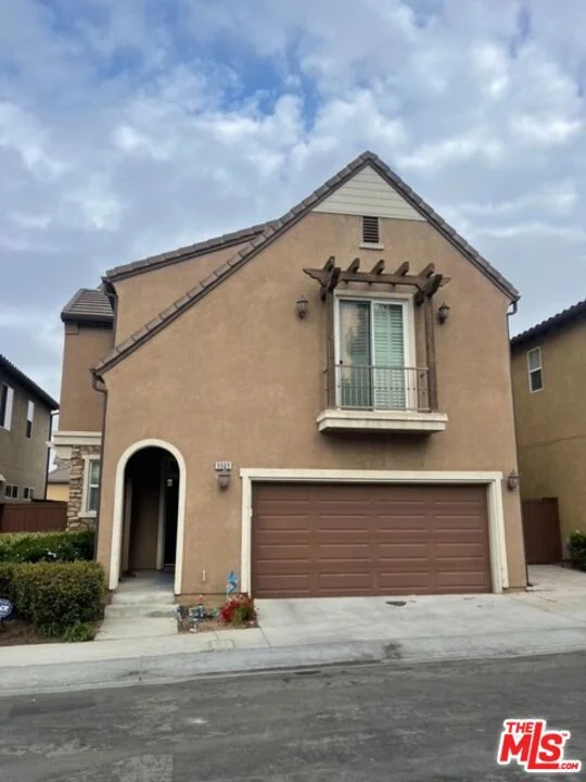 9009 S Calvin Way, Inglewood, CA 90305