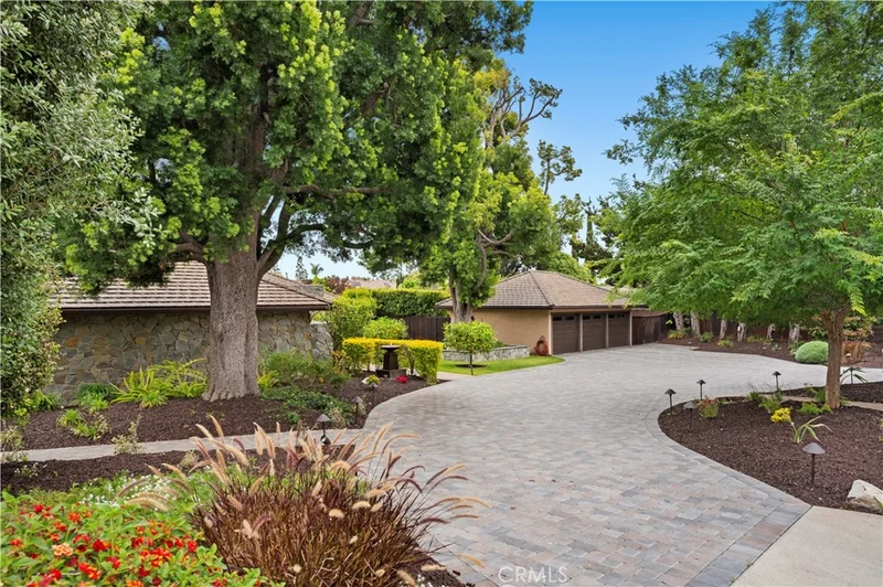 2291 Pavillion Drive, North Tustin, CA 92705