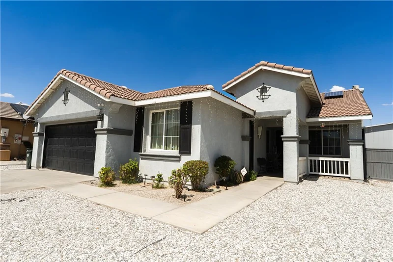 11542 Villa Street, Adelanto, CA 92301