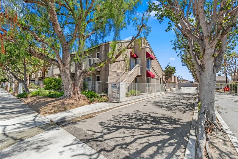 12562 Dale Street 6, Garden Grove, CA 92841