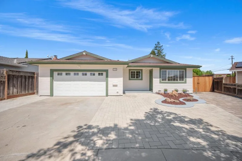 125 Foothill Court, Morgan Hill, CA 95037