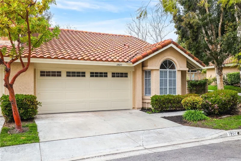 19071 Canyon Court Drive, Lake Forest, CA 92679