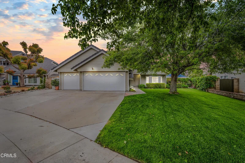 2724 Gum Circle, Simi Valley, CA 93065