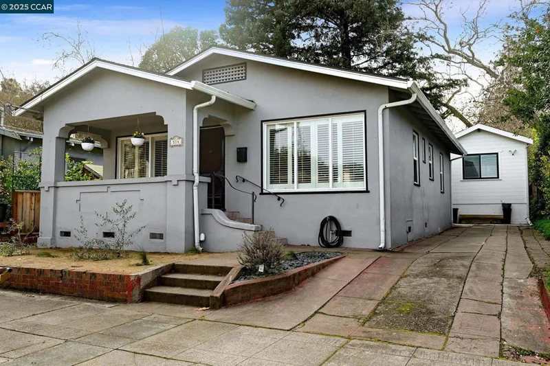 514 Arch Street, Martinez, CA 94553-3241