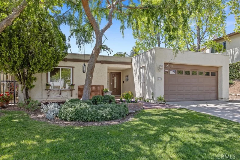 617 Harwood Lane, Thousand Oaks, CA 91360