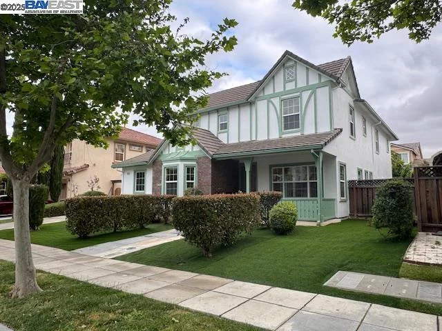 118 E Heritage Drive, Mountain House, CA 95391