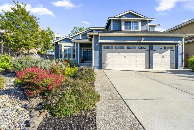 2705 Mira Bella Circle, Morgan Hill, CA 95037