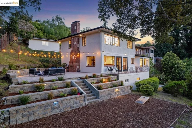 1127 Hillview Rd, Berkeley, CA 94708