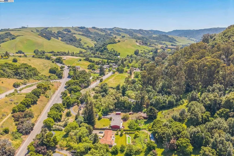 6301 Palo Verde, Castro Valley, CA 94552