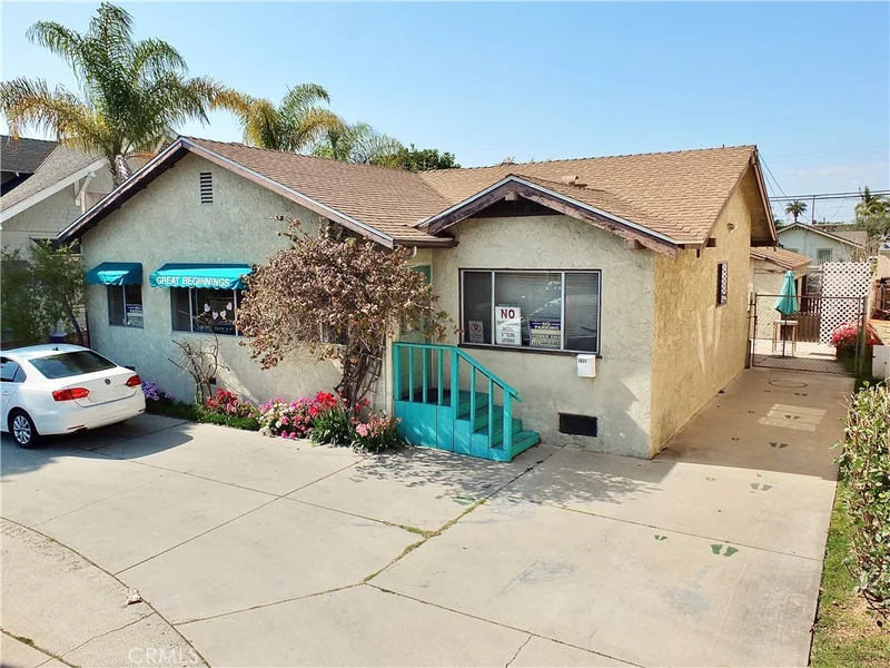 3027 E 4th Street, Long Beach, CA 90814