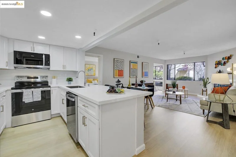 545 Pierce St 1102, Albany, CA 94706