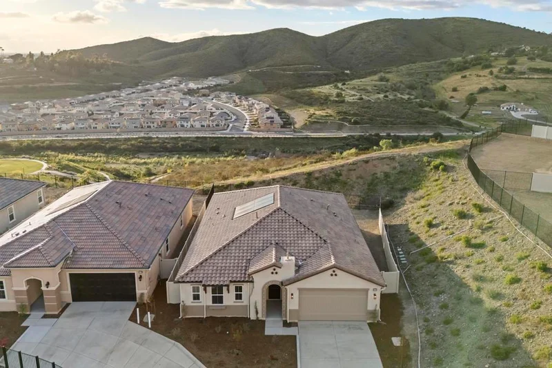 1238 Topanga Dr, San Marcos, CA 92069