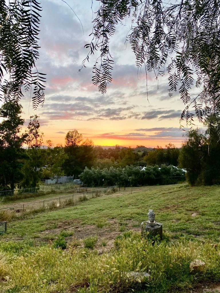 884 Rykers Ridge Road, Ramona, CA 92065