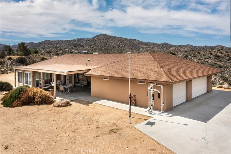 7845 Arrowhead Drive, Yucca Valley, CA 92284