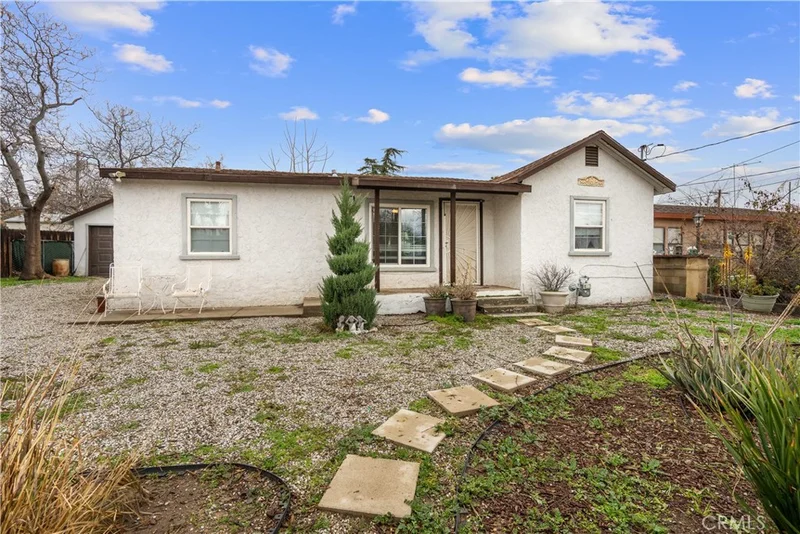 625 E Theodore Street, Banning, CA 92220