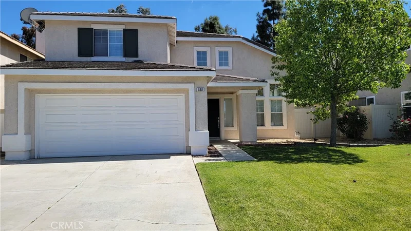 858 Saint James Drive, Corona, CA 92882