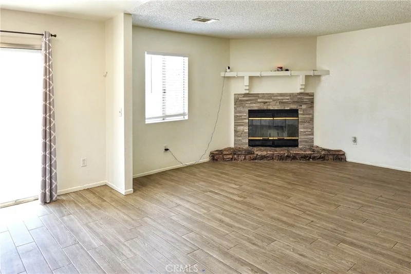 10403 Buckboard Circle, Adelanto, CA 92301
