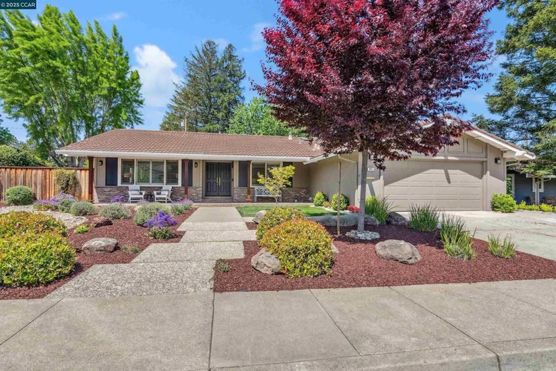 913 Cheyenne Dr, Walnut Creek, CA 94598